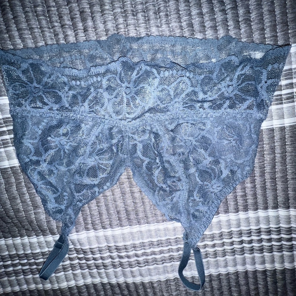 Victoria's Secret Blue Lace Bra with Intricate Detailing